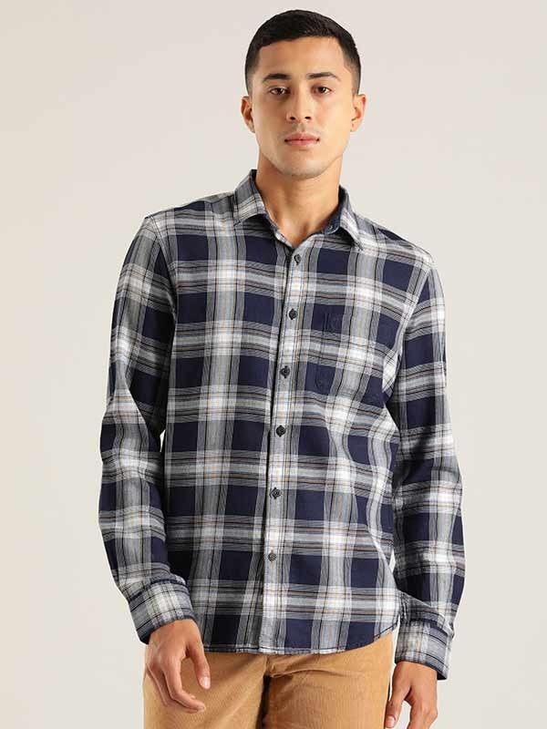 Indian Terrain Men Checkered Dark Blue Shirt